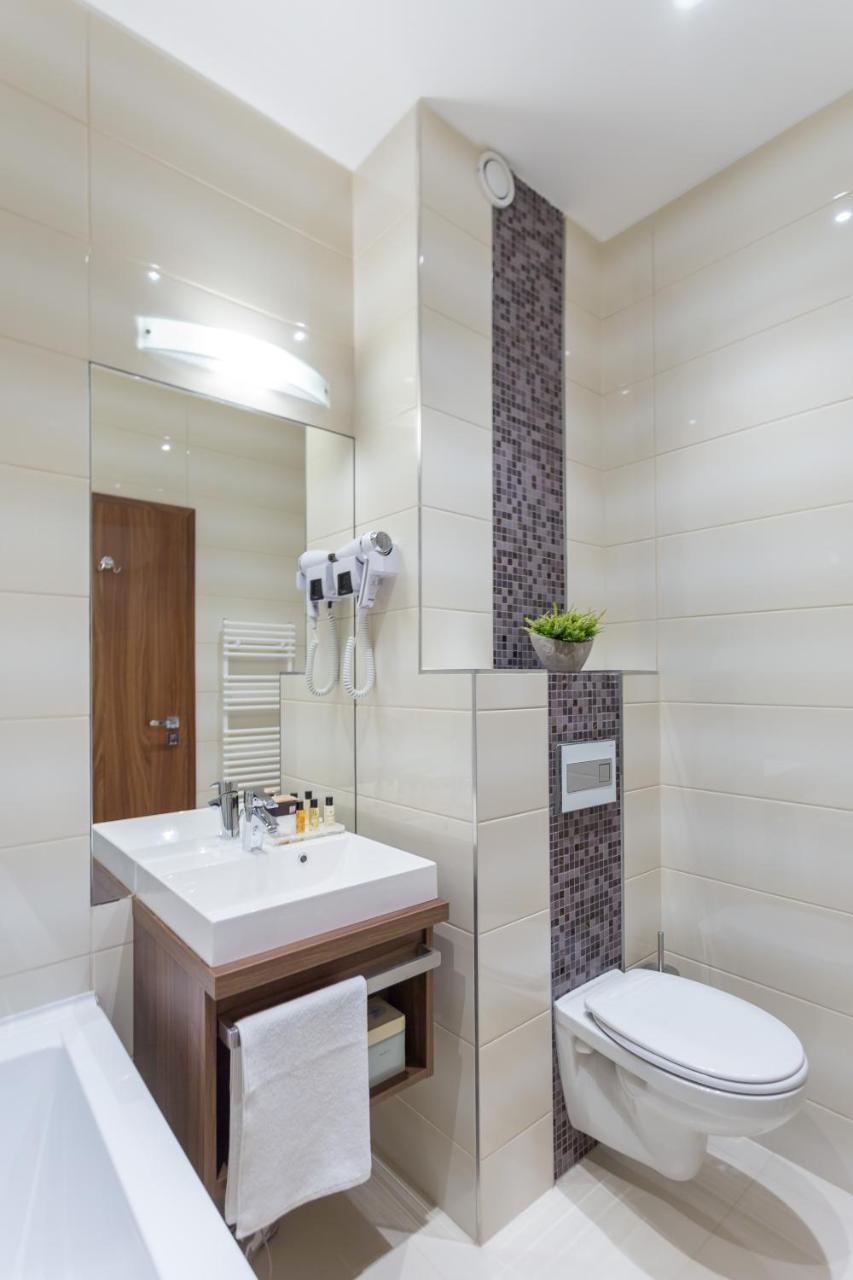 Outlet Hotel Polgár Dış mekan fotoğraf