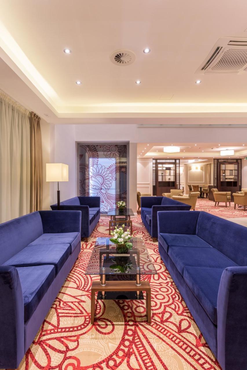 Outlet Hotel Polgár Dış mekan fotoğraf